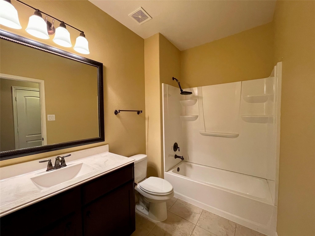 2035 Borthwick Lane - Photo 35