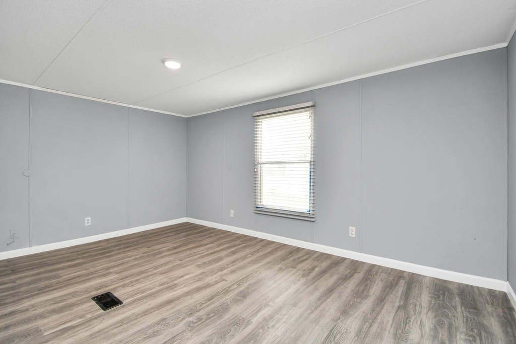 2710 Wilson Road - Photo 14