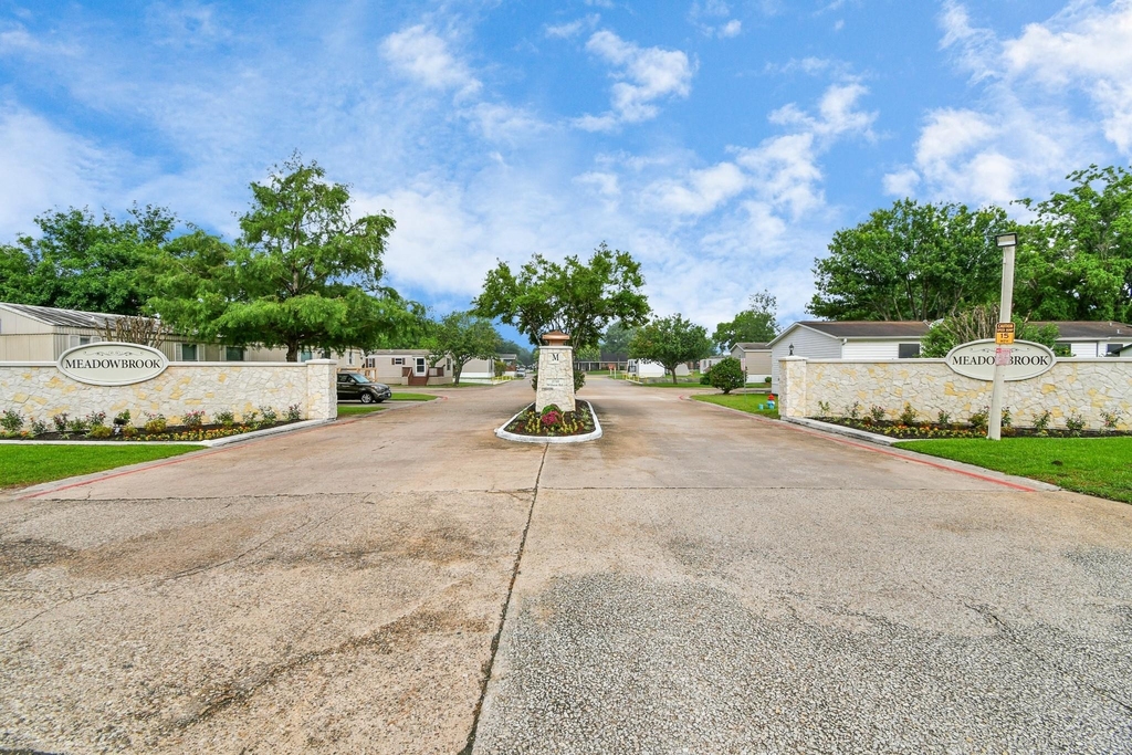 2710 Wilson Road - Photo 19