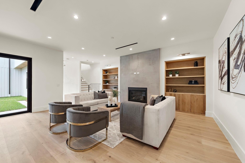 408 Pecore Street - Photo 5