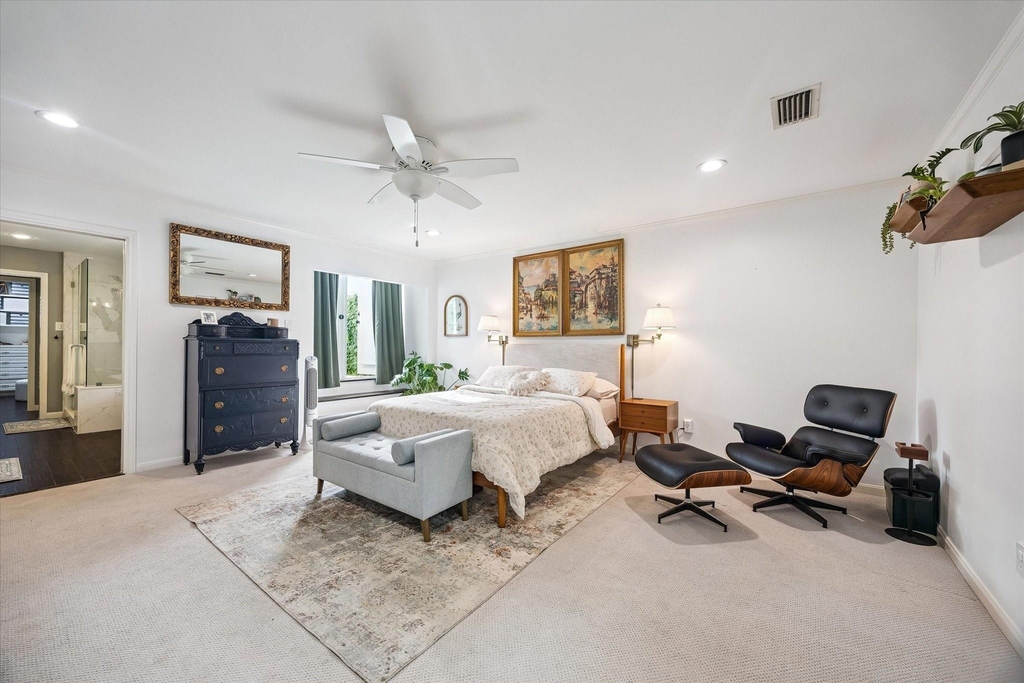 2220 Fulham Court - Photo 8