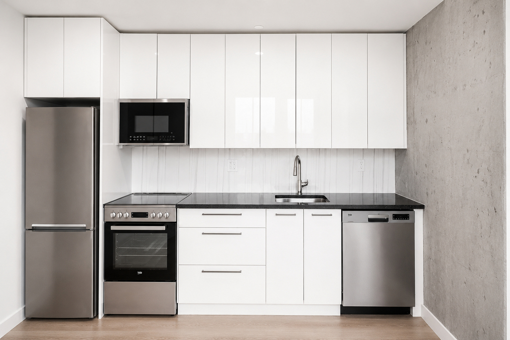 815 Flatbush Avenue - Photo 1