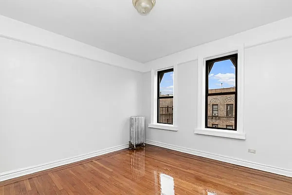 35 Thayer Street - Photo 0