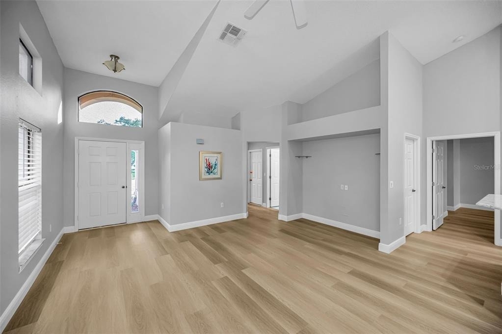 6240 Fairskies Drive - Photo 4