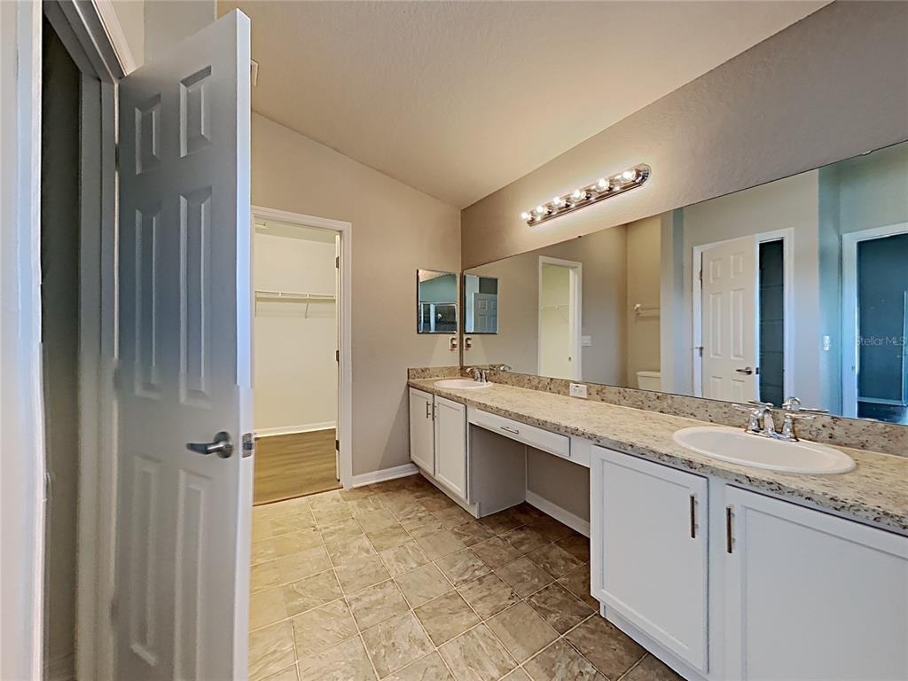 3366 Mahogany Pointe Loop - Photo 9