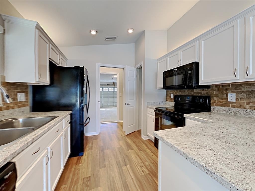3366 Mahogany Pointe Loop - Photo 4