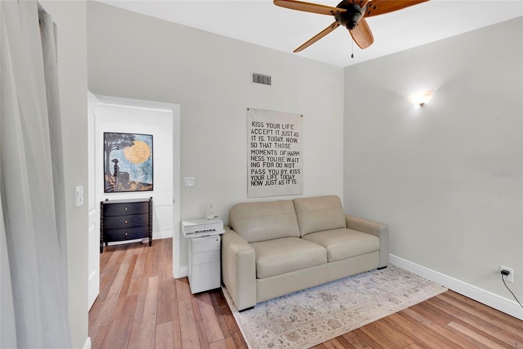 1900 Whispering Way - Photo 11