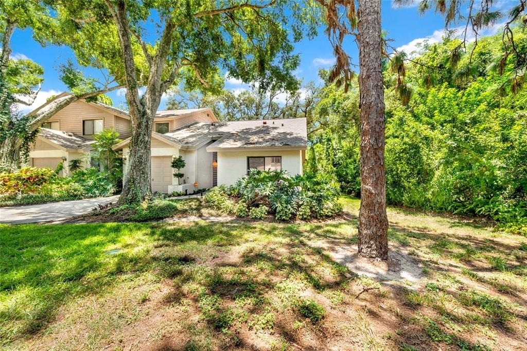 1900 Whispering Way - Photo 0