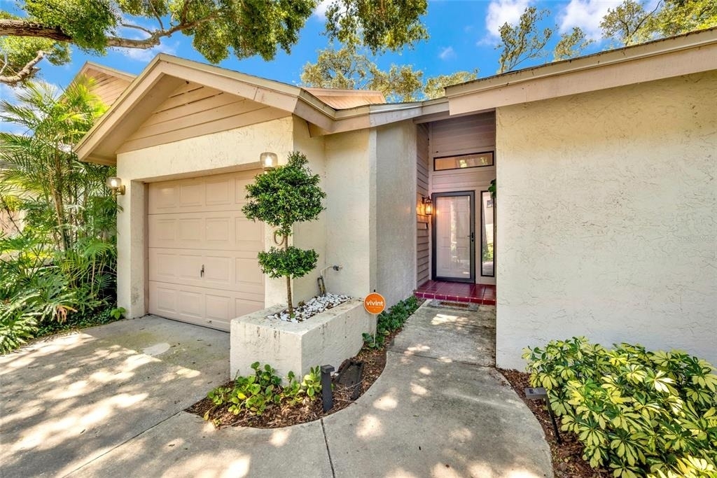 1900 Whispering Way - Photo 4