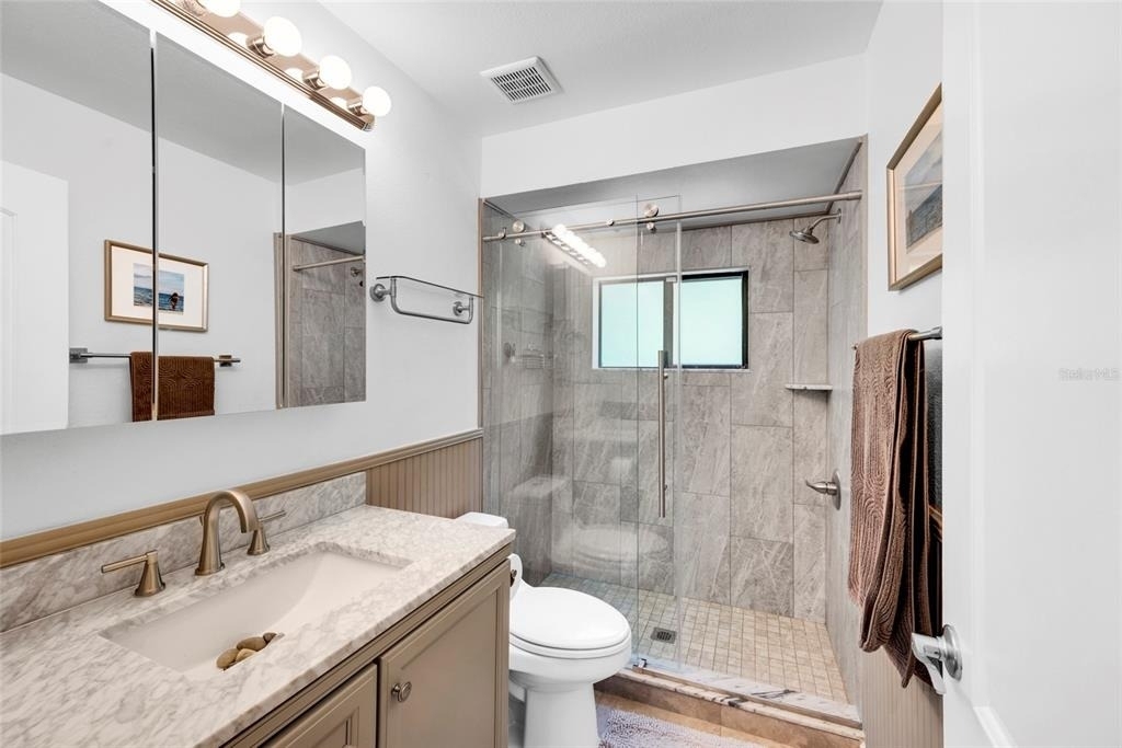 1900 Whispering Way - Photo 9