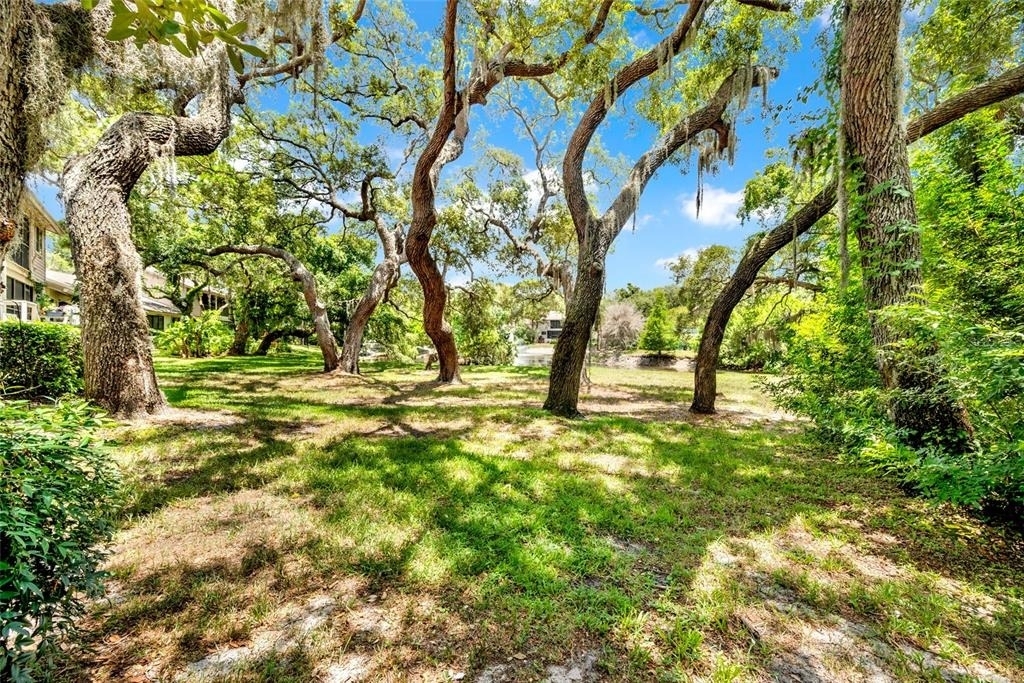 1900 Whispering Way - Photo 30