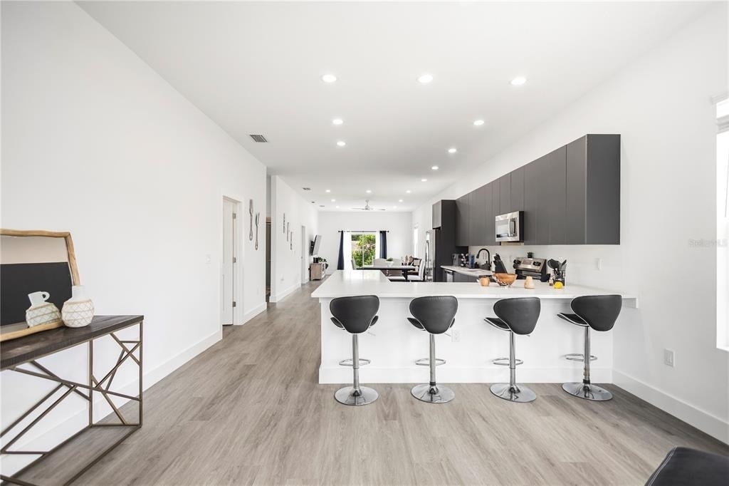 9211 Northcliffe Boulevard - Photo 3