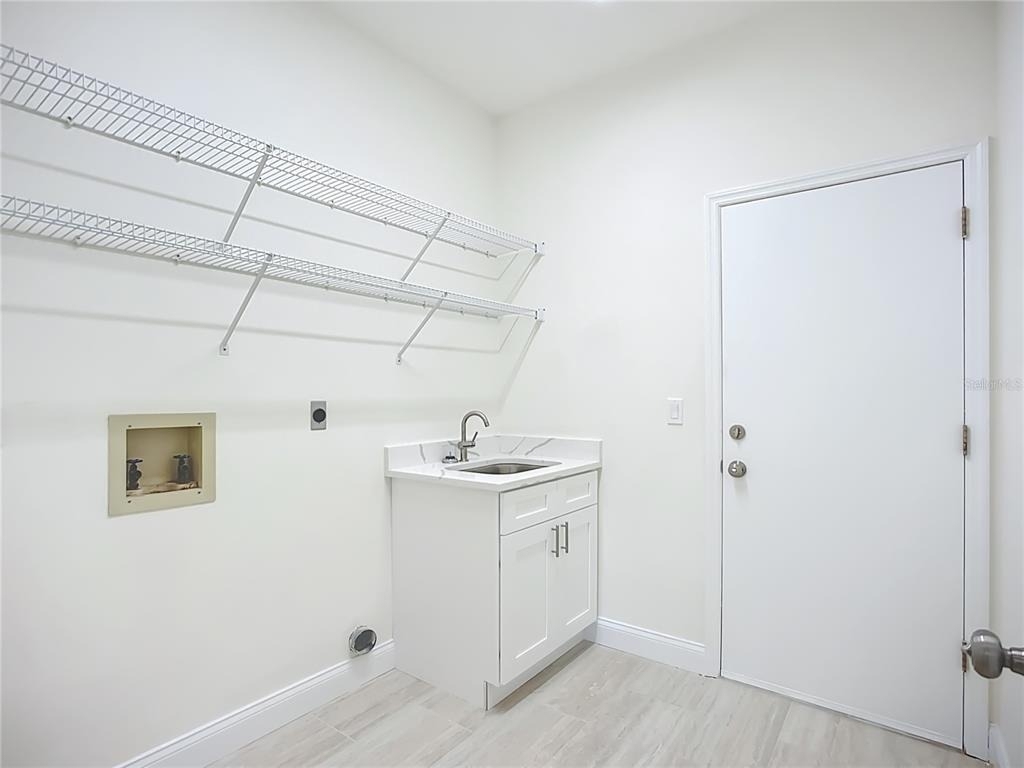 2960 Sandringham Place - Photo 24
