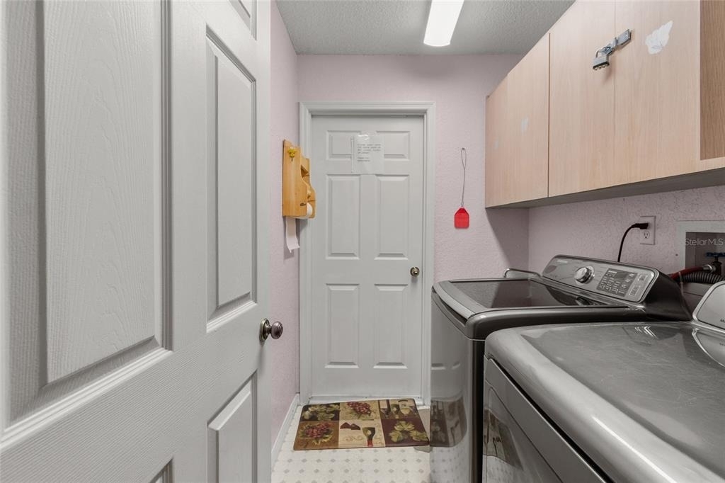 10431 36th Street N - Photo 11