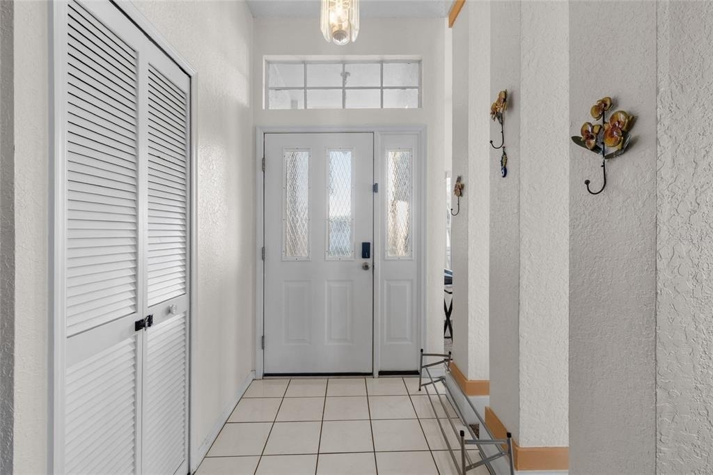 10431 36th Street N - Photo 2