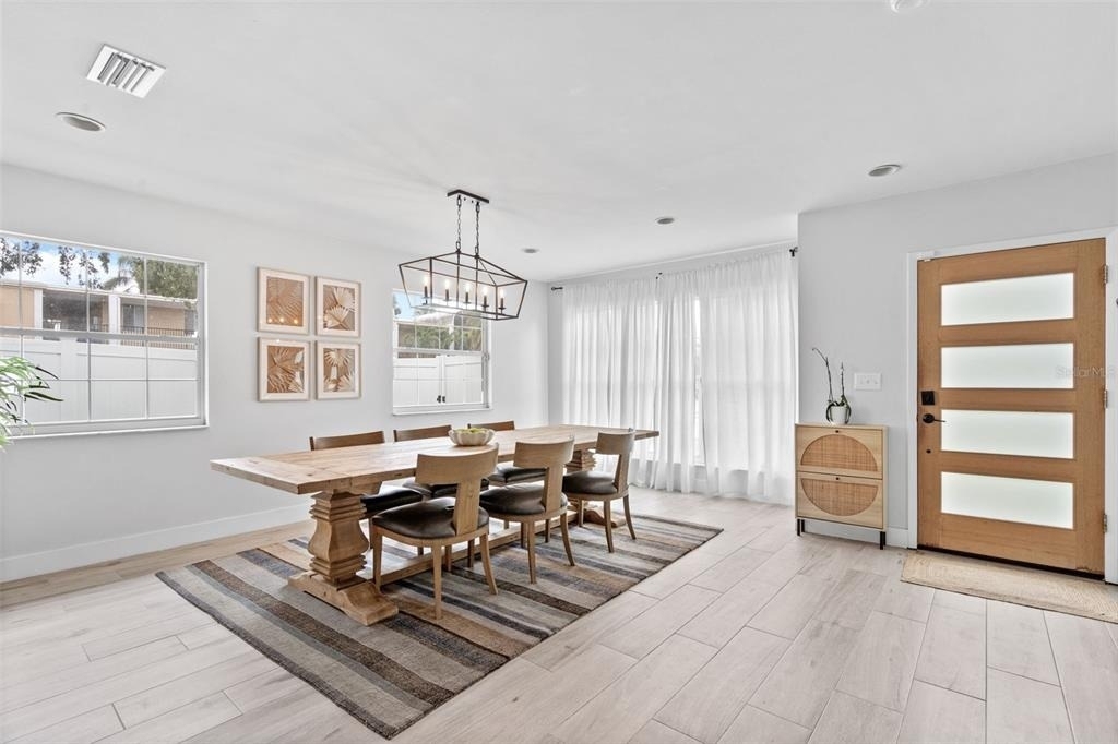 3601 W Dale Avenue - Photo 3