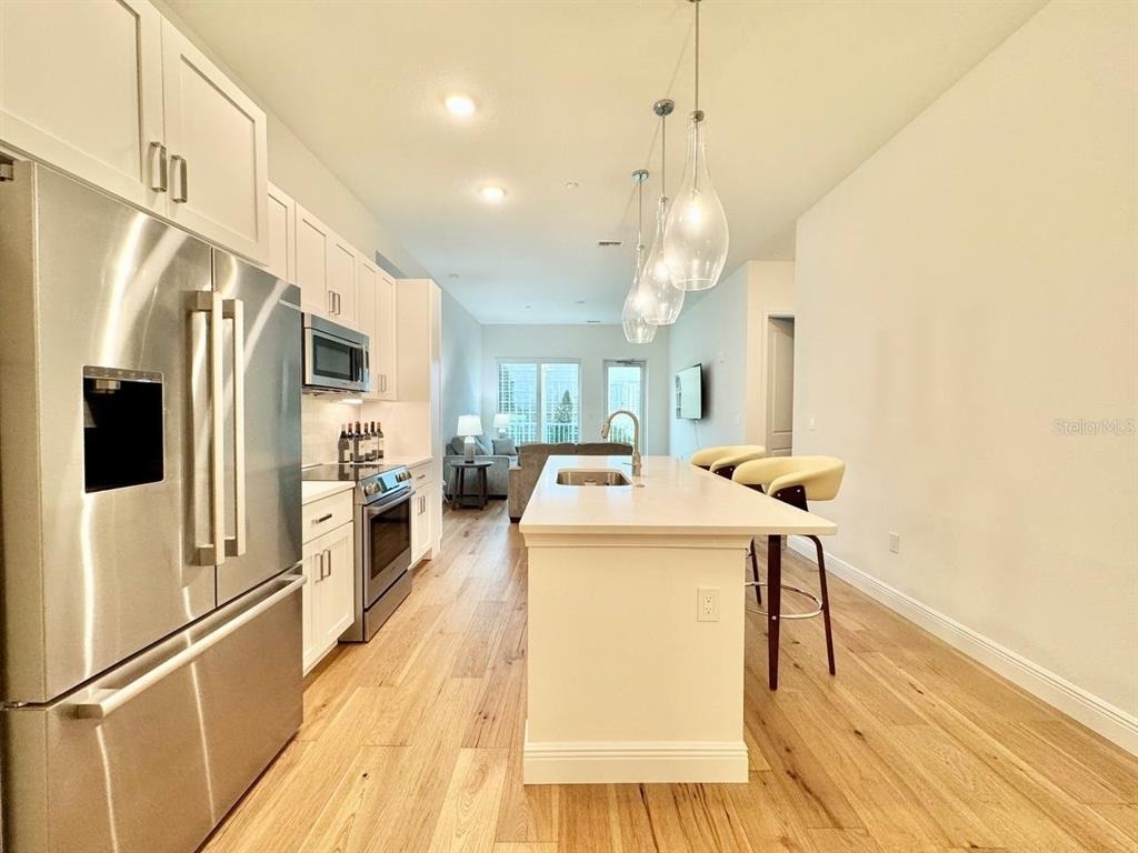 600 3rd Avenue S - Photo 2