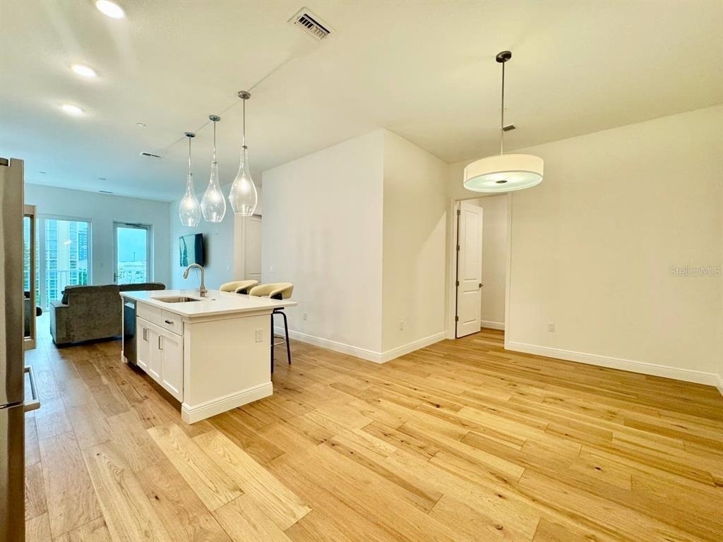 600 3rd Avenue S - Photo 18