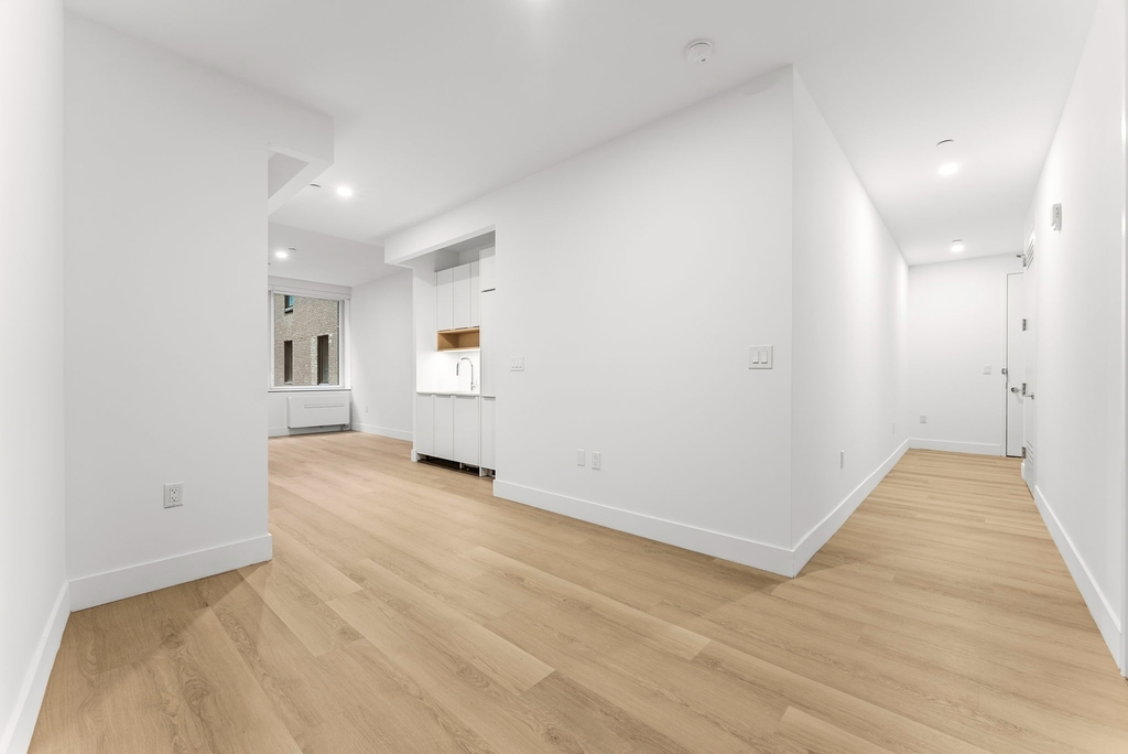 55 Broad Street - Photo 2