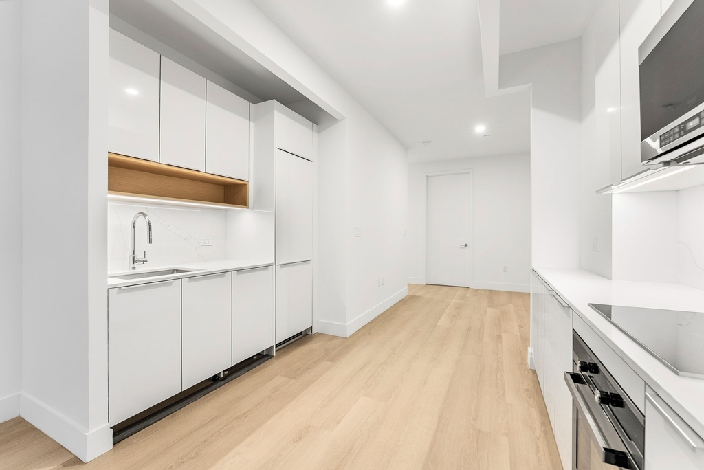 55 Broad Street - Photo 1