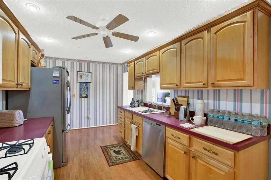 8186 Terrace Garden Drive N - Photo 18