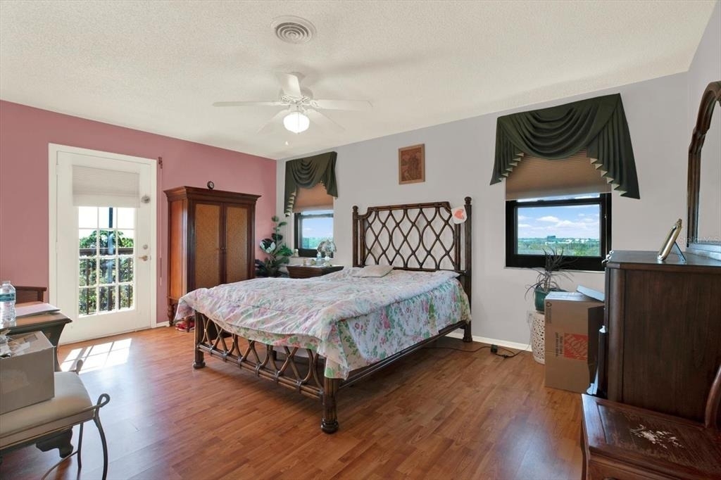 8186 Terrace Garden Drive N - Photo 22