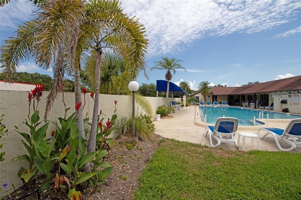 1100 E Bay Drive - Photo 28