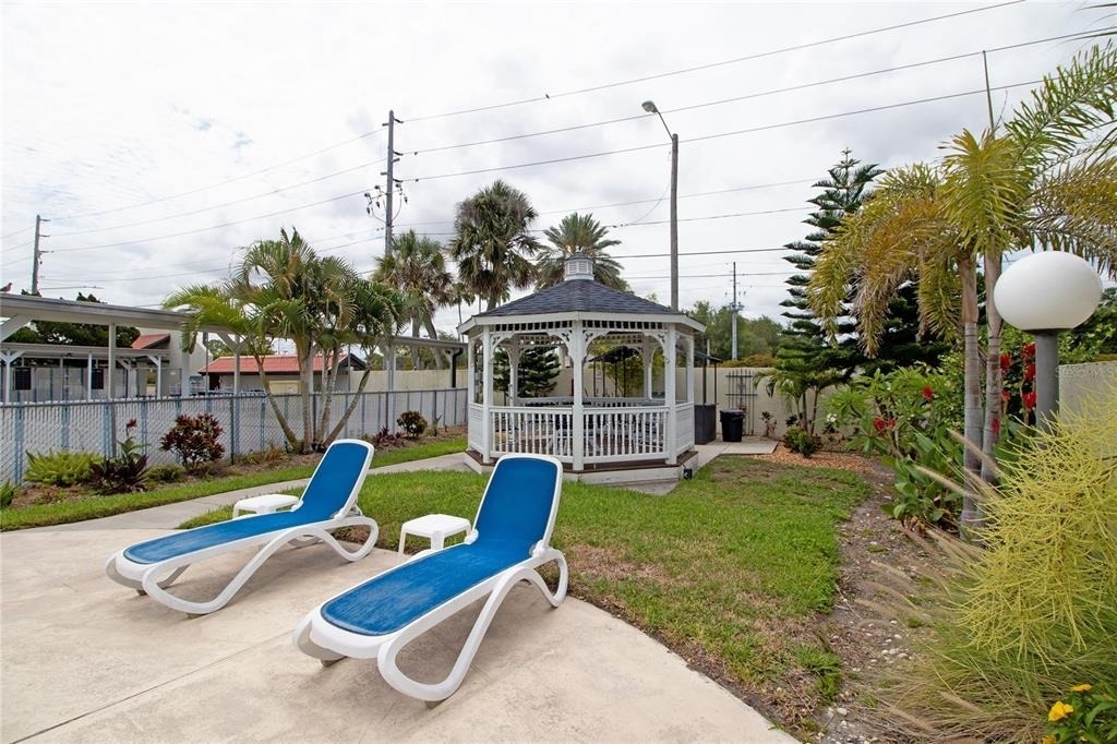 1100 E Bay Drive - Photo 29