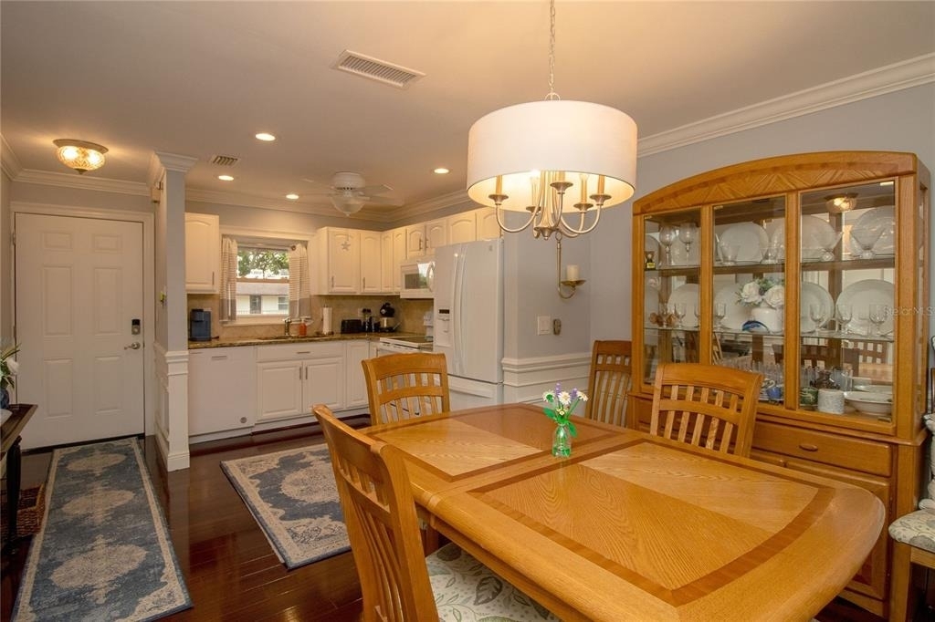 1100 E Bay Drive - Photo 9