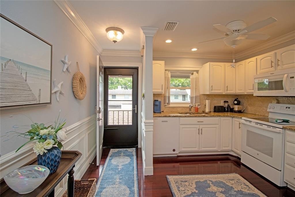 1100 E Bay Drive - Photo 1