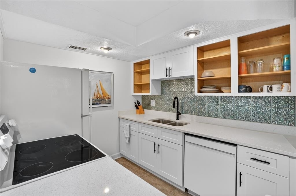 8931 Blind Pass Road - Photo 9