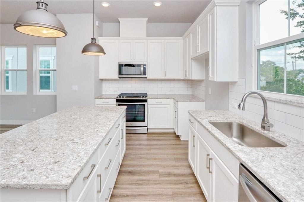 3803 W Cleveland Street - Photo 17