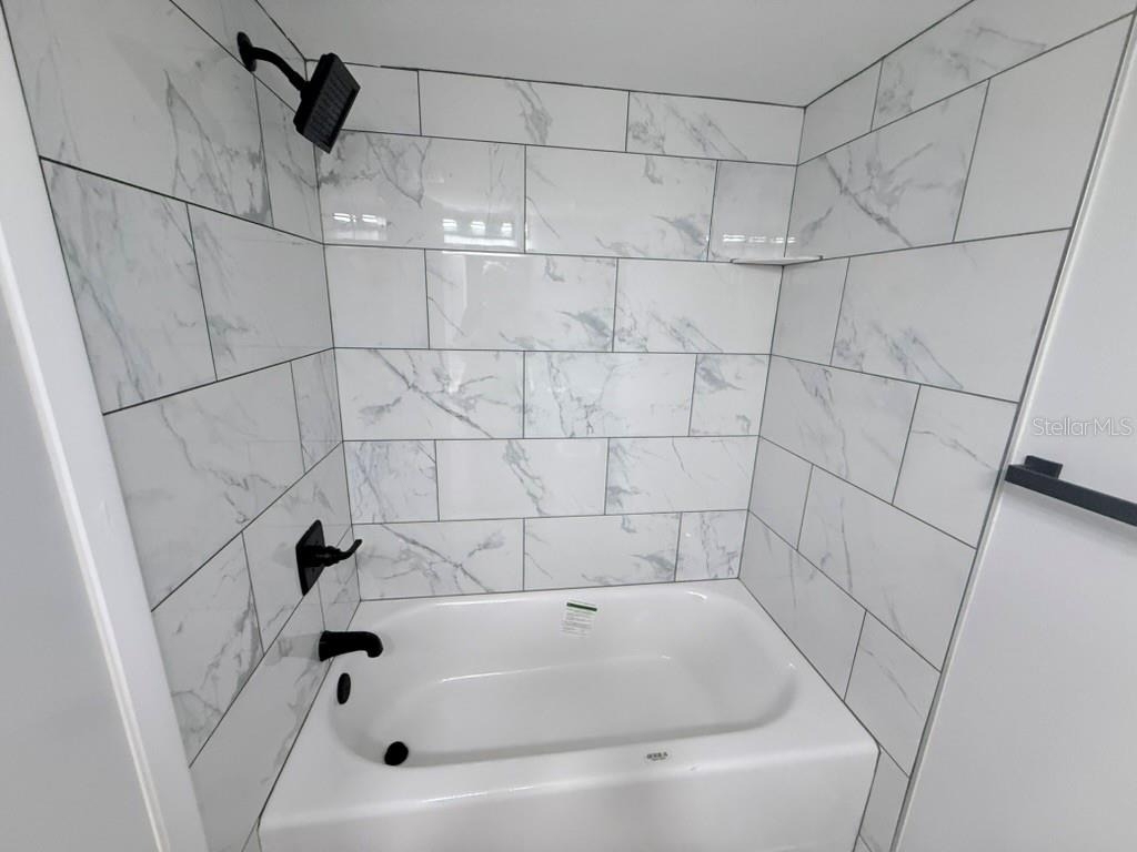 3300 Cove Cay Drive - Photo 4