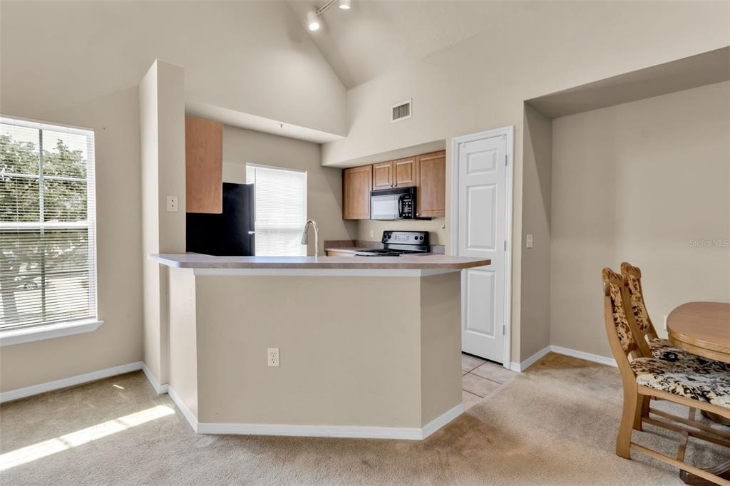 5541 Rosehill Road - Photo 17