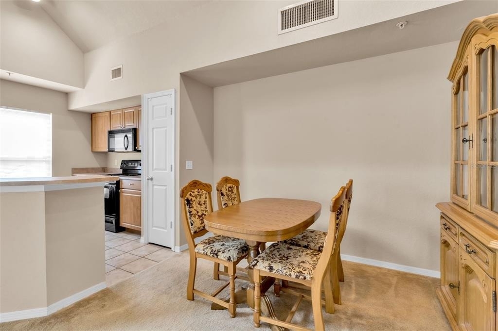5541 Rosehill Road - Photo 16