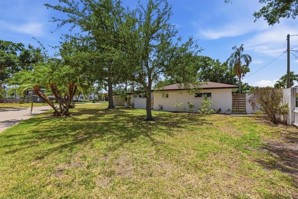 628 Ontario Avenue - Photo 46