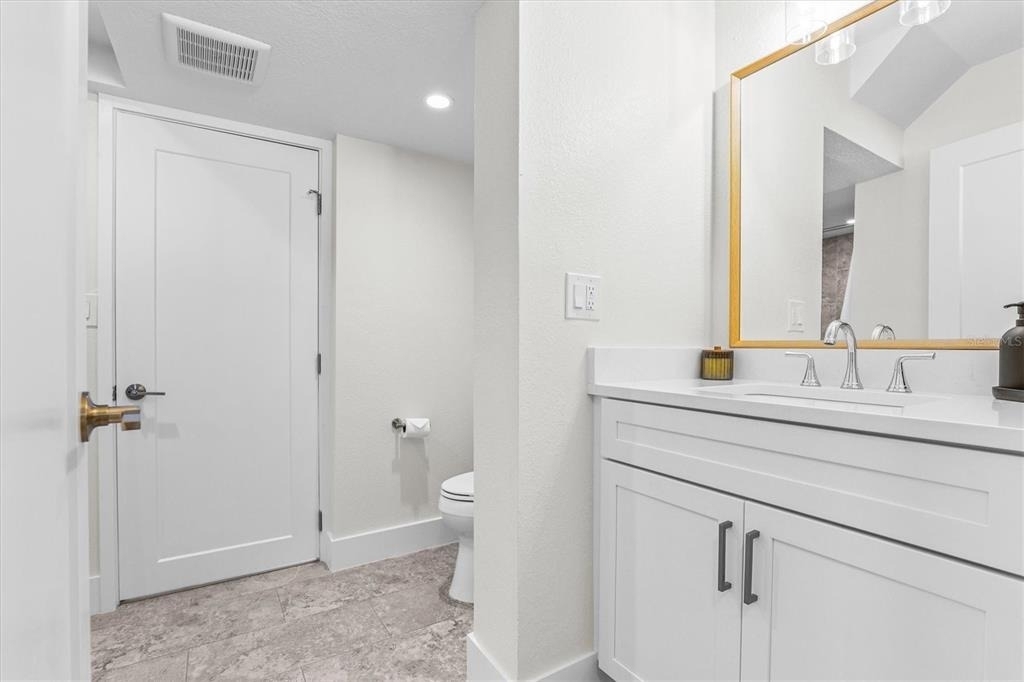 628 Ontario Avenue - Photo 23