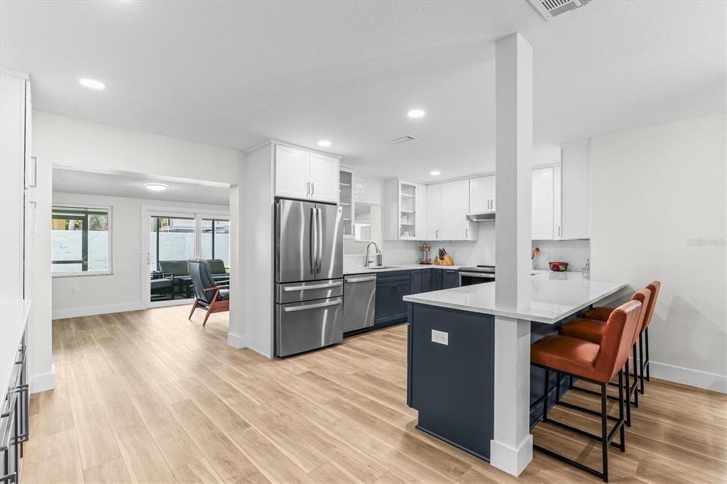 628 Ontario Avenue - Photo 11