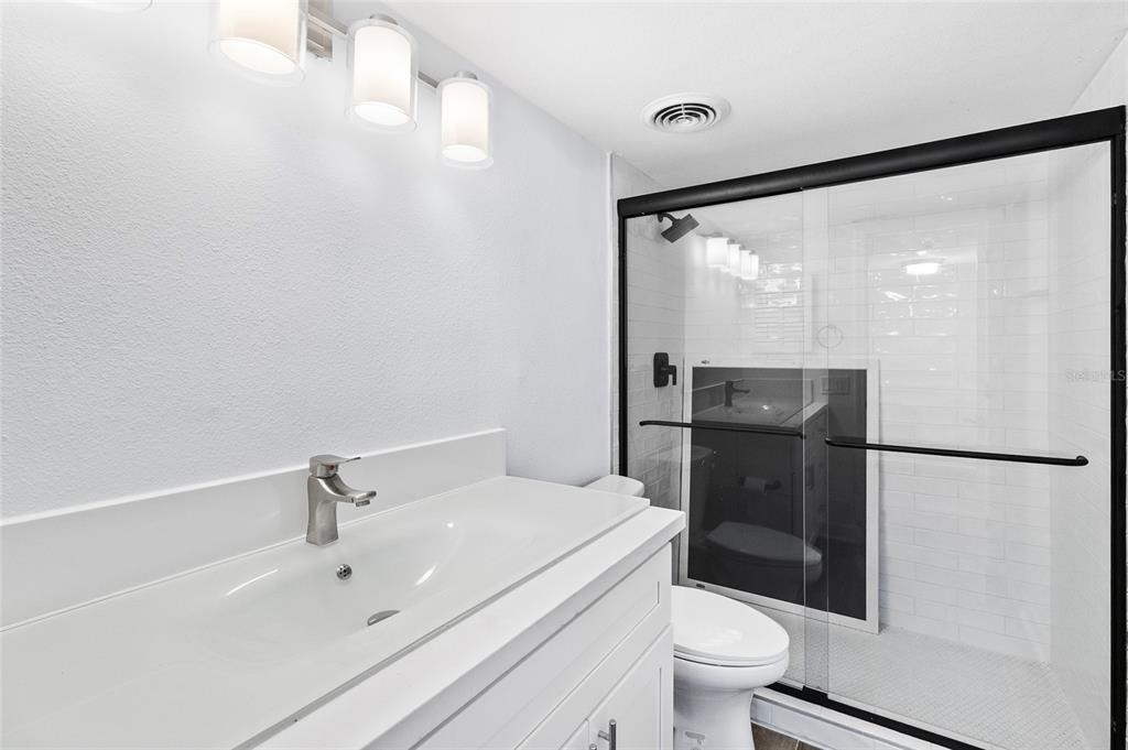505 Plaza Seville Court - Photo 20