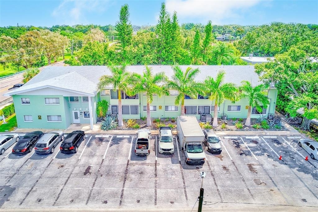 1329 Drew Street - Photo 7