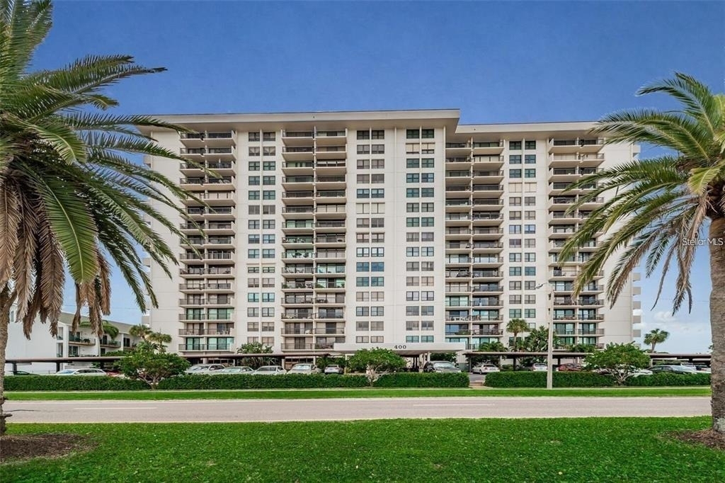400 Island Way - Photo 3