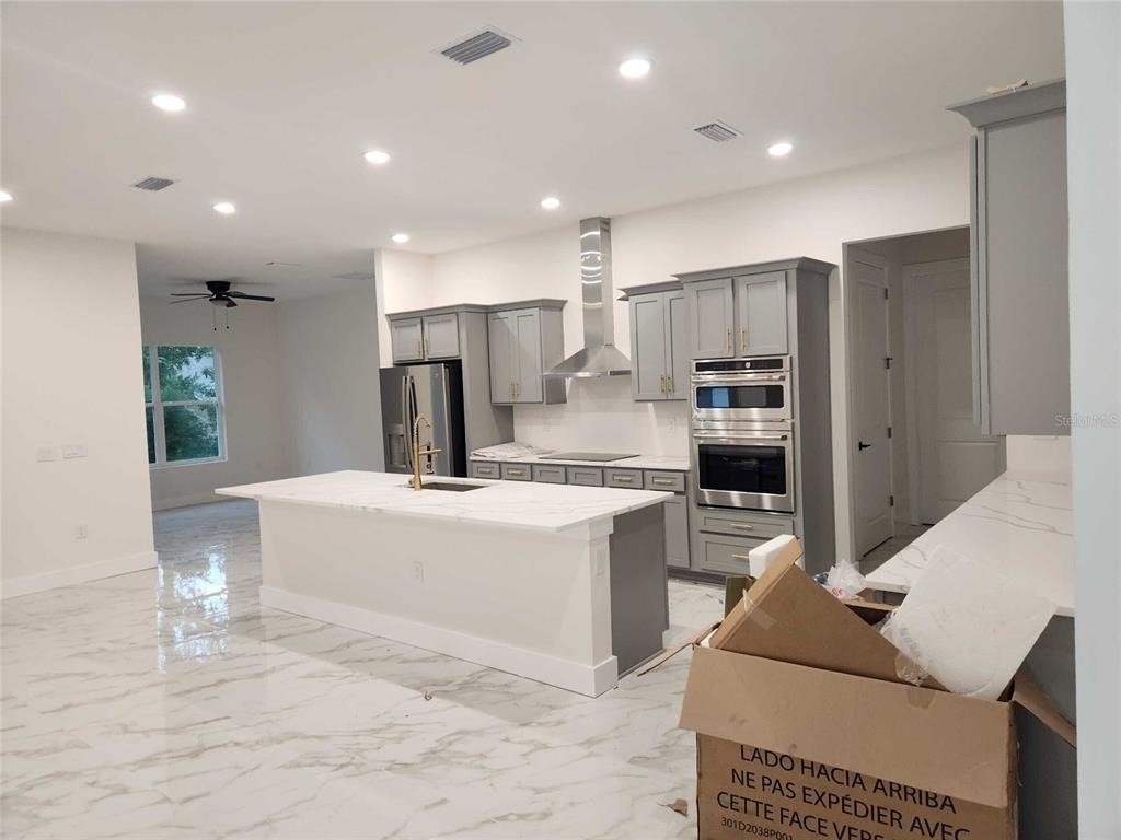 5413 Deltona Boulevard - Photo 1