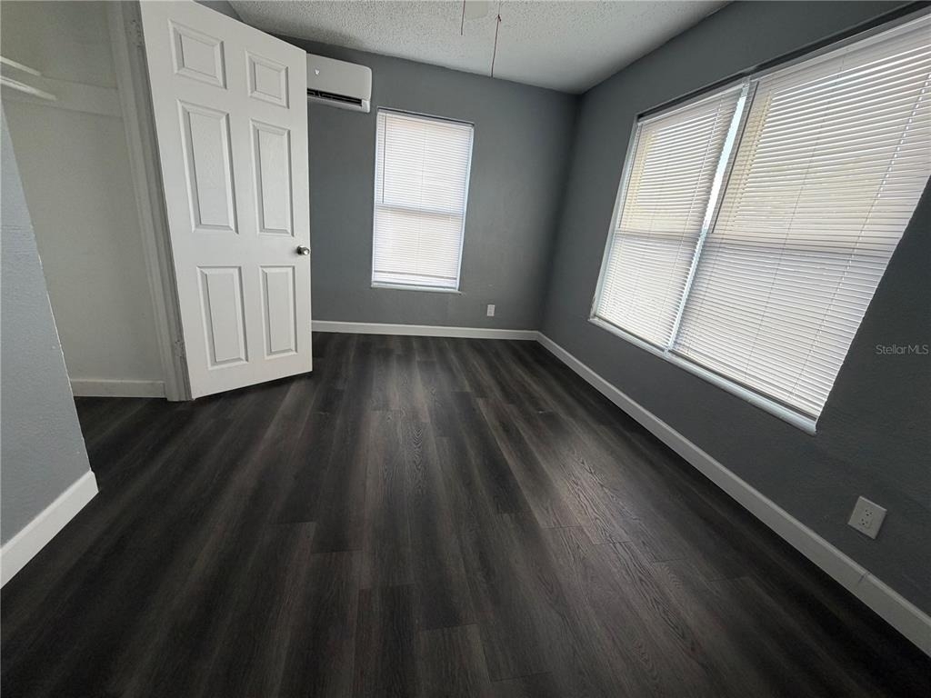 4619 13th Avenue S - Photo 4