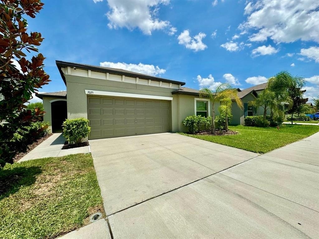7025 King Creek Drive - Photo 1