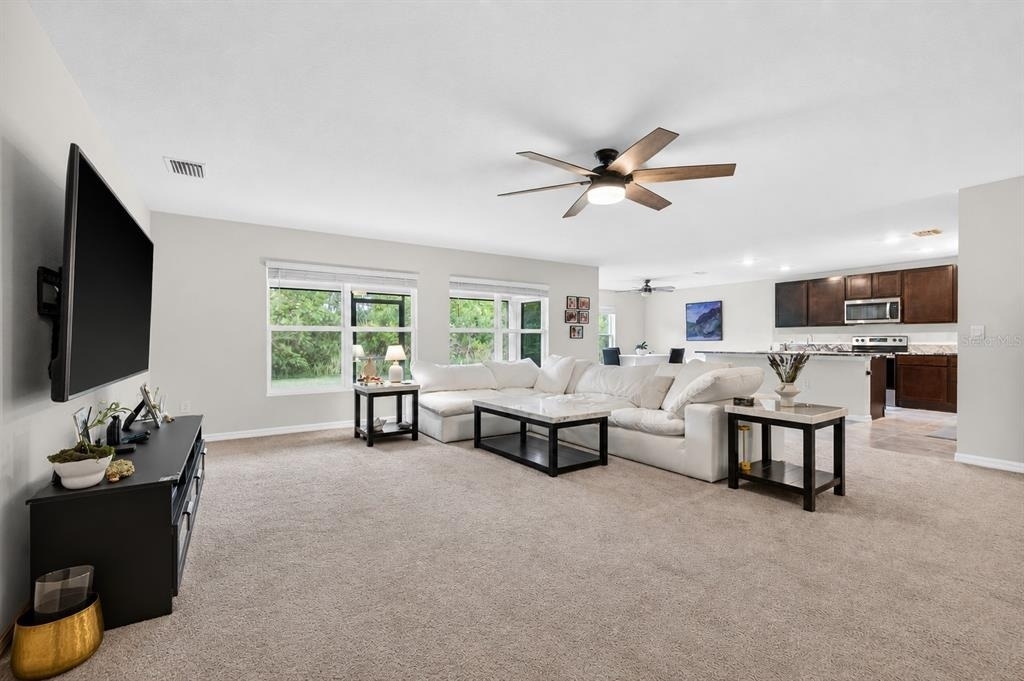 5442 Diantha Way - Photo 2