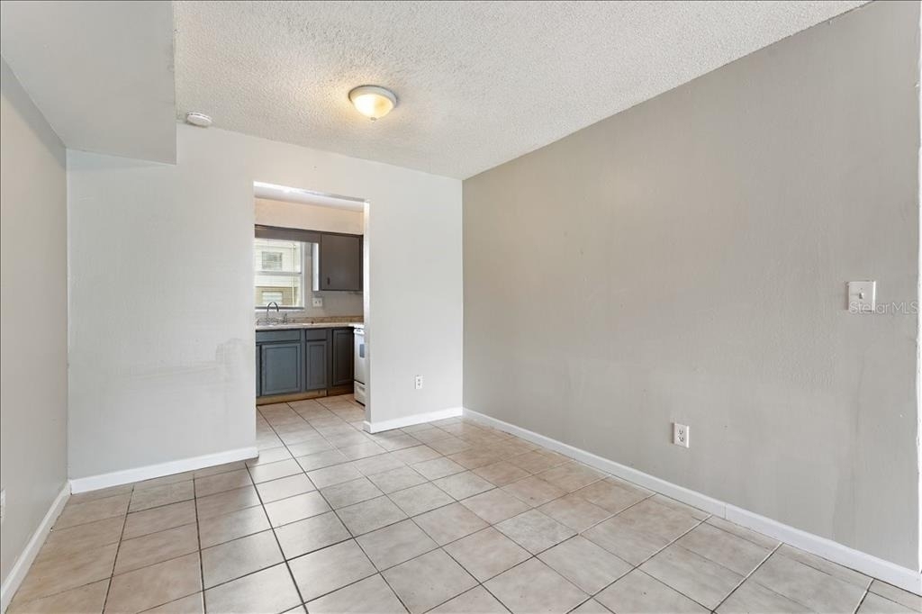 7210 N Manhattan Avenue - Photo 7