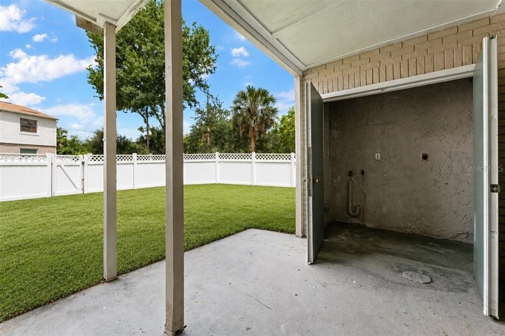 7210 N Manhattan Avenue - Photo 21
