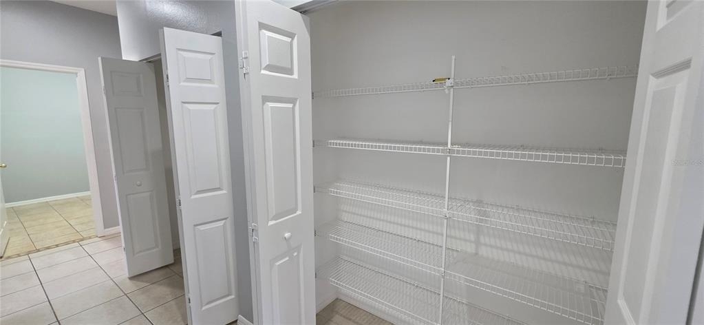 1305 Lakehurst Way - Photo 8