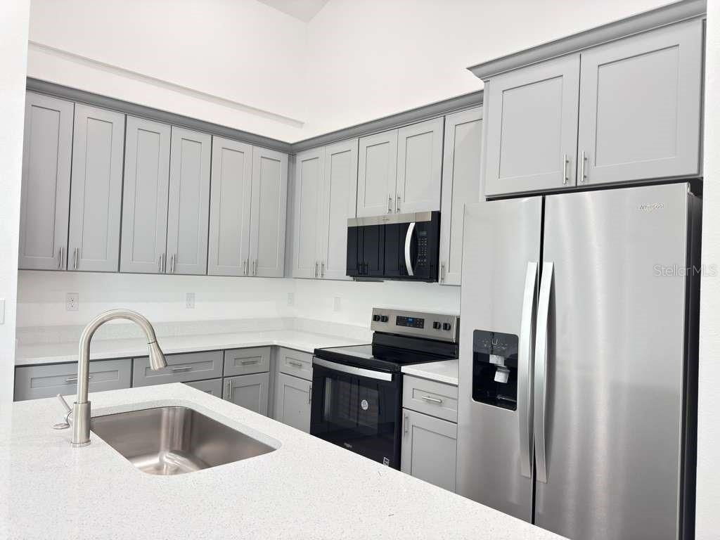13376 Sw 49th Ave - Photo 15