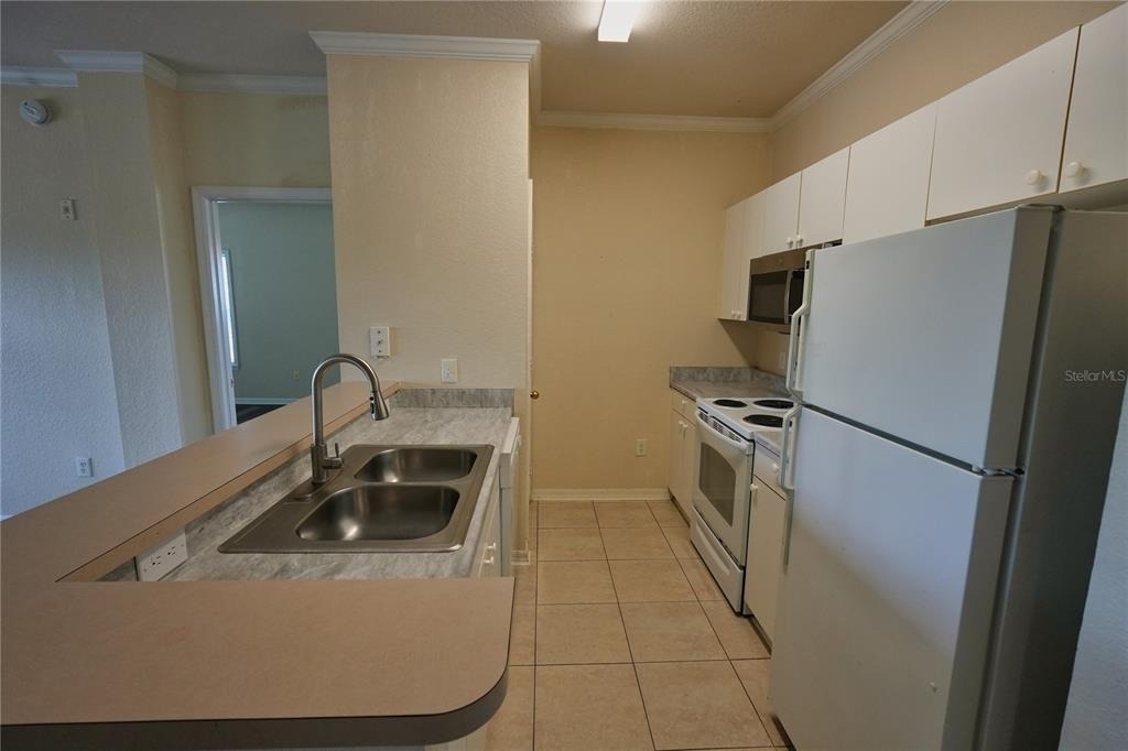 3757 Conroy Rd - Photo 11